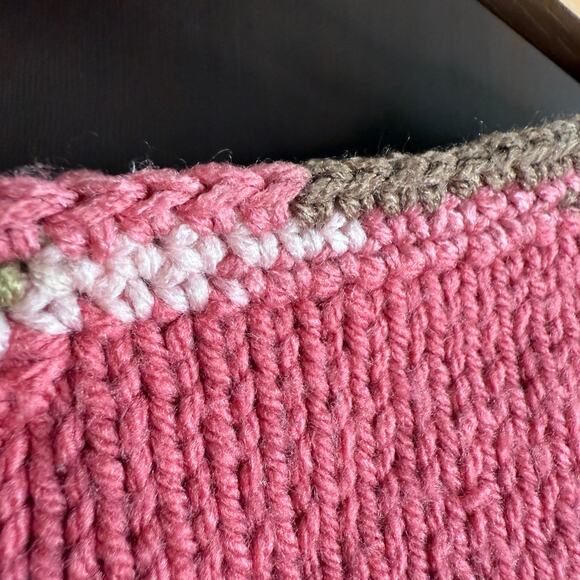 80s Vintage Hand Knit Pink Square Neck Sweater vest | Size Large / Extra Large - Picture 4 of 4